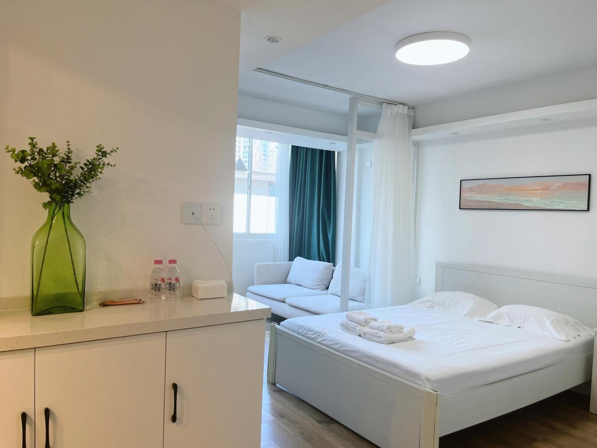 Apartment Fanhua Life In Nanjing West Road Store 1 *