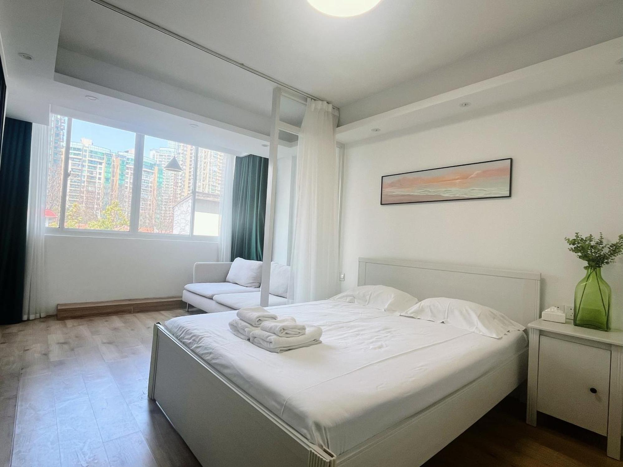 Apartment Fanhua Life In Nanjing West Road Store 1 *